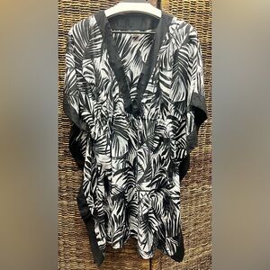 Lauren Ralph‎ Lauren - Leaf Print, Black/White Coverup, Large/XLarge